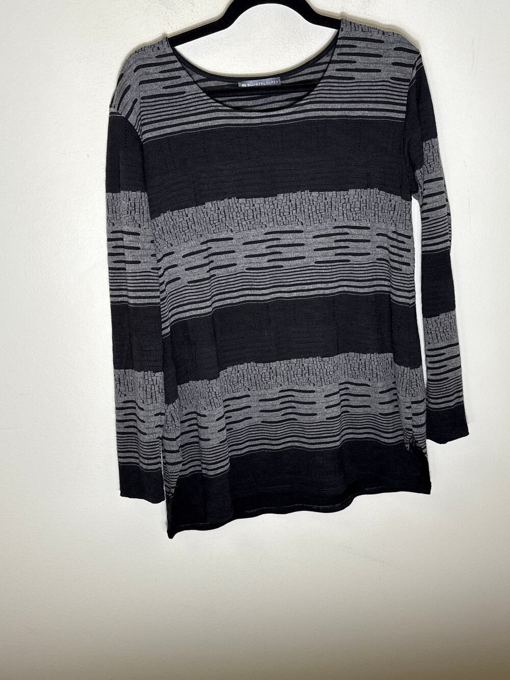 Elliott Lauren Black and Gray Long Sleeve Top Sz M